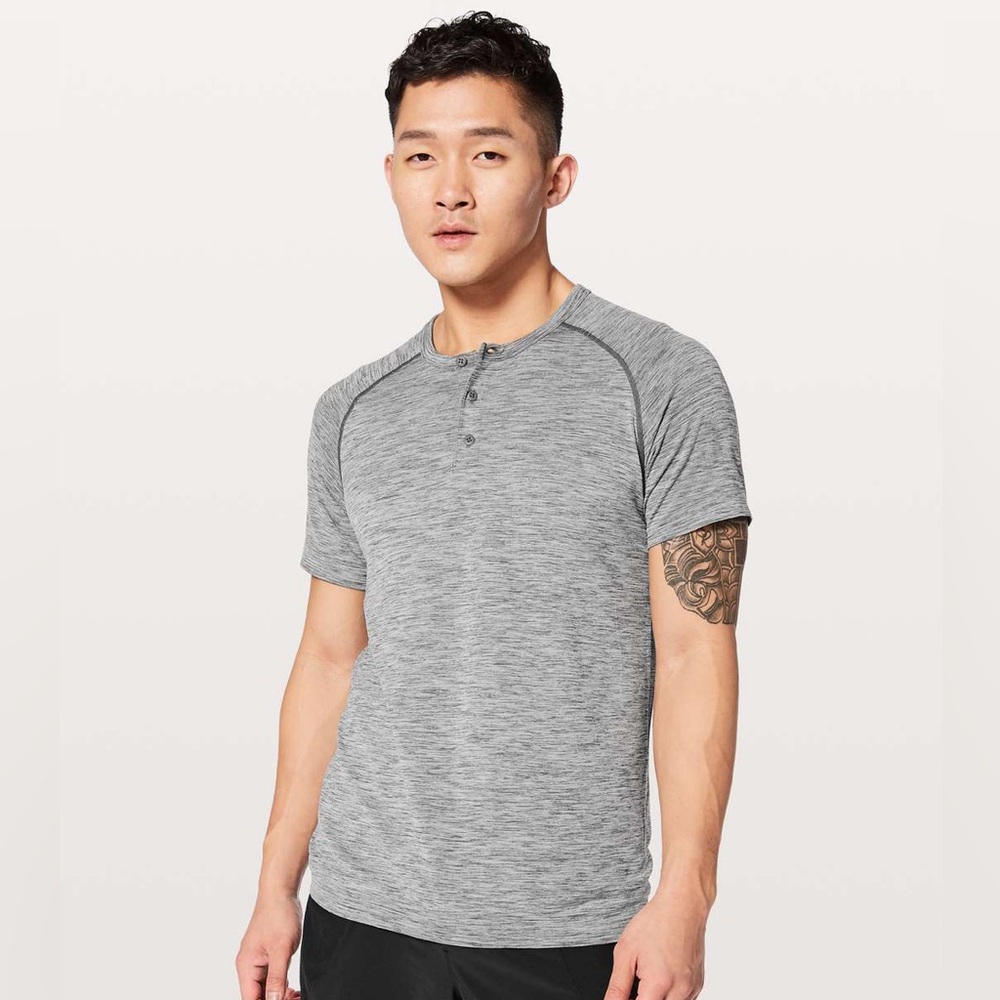 Lululemon Metal Vent Tech Short Sleeve Henley